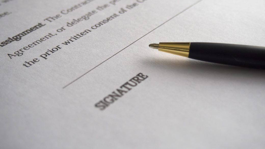  Corporate & Commercial Services